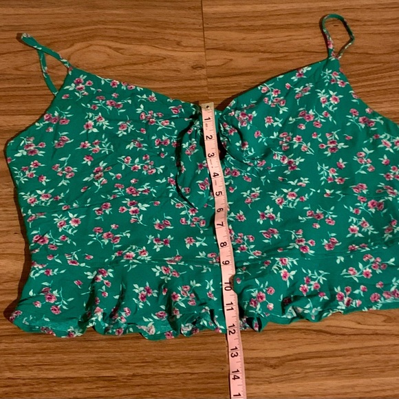 NWOT American Eagle green floral blouse cami - Picture 9 of 11